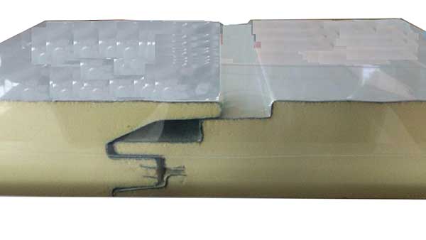 03-aislamiento-paneles-de-refrigeraci&oacute;n-forma-conjunta